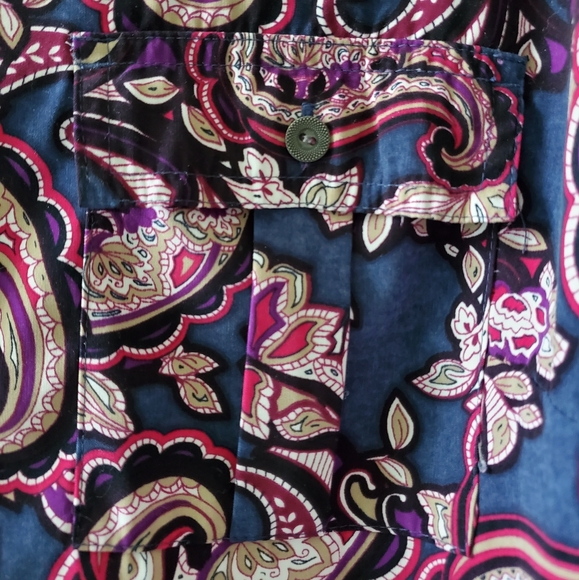 Croft&Barrow floral print long sleeve shirt - Picture 4 of 10